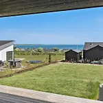 4 Bedroom Stunning In Sjølund
