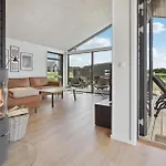4 Bedroom Stunning In 別荘 *