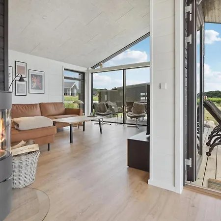 4 Bedroom Stunning In بيت للعطل *